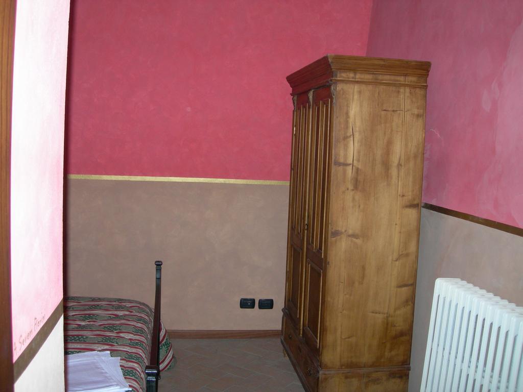 Villa Società Agricola F.lli Angelucci Cannara Esterno foto