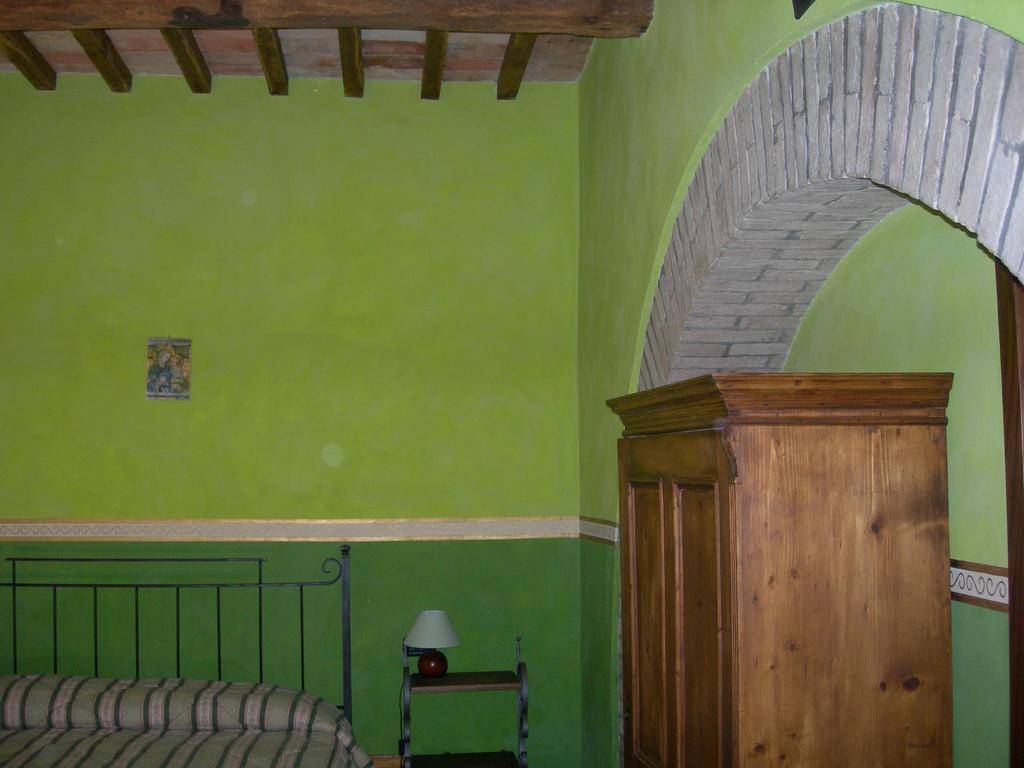 Villa Società Agricola F.lli Angelucci Cannara Esterno foto
