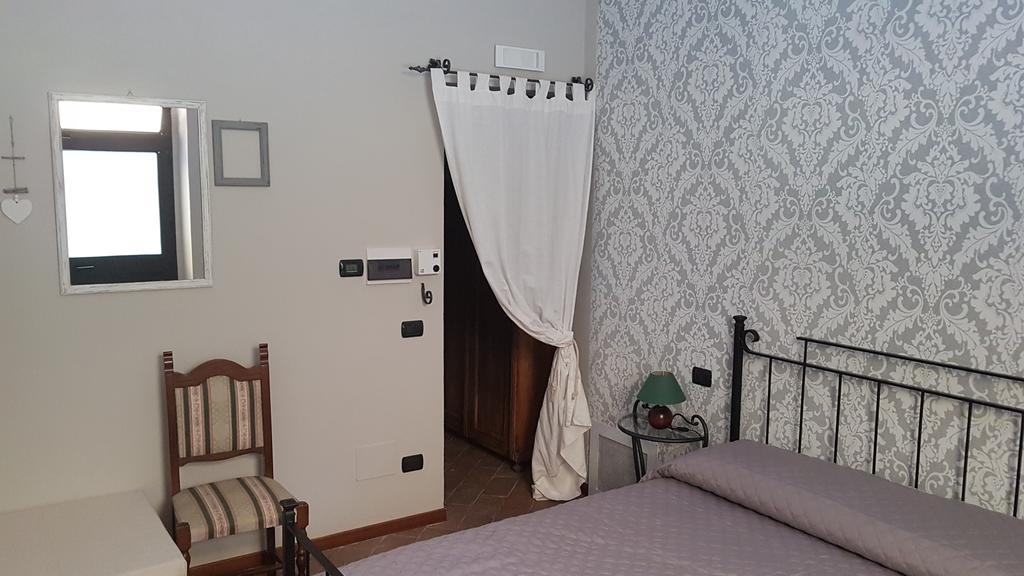 Villa Società Agricola F.lli Angelucci Cannara Esterno foto