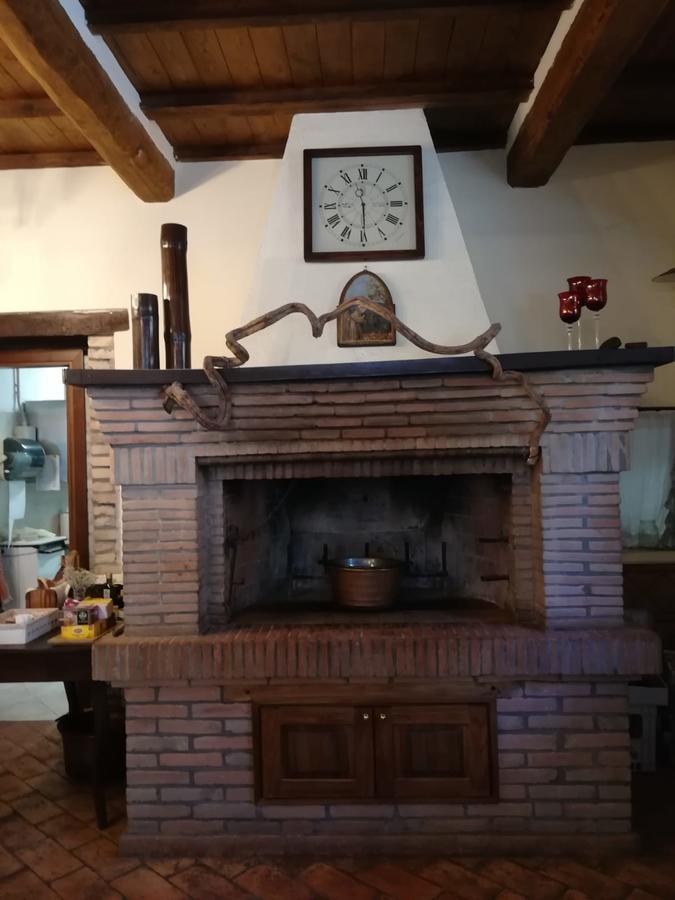 Villa Società Agricola F.lli Angelucci Cannara Esterno foto